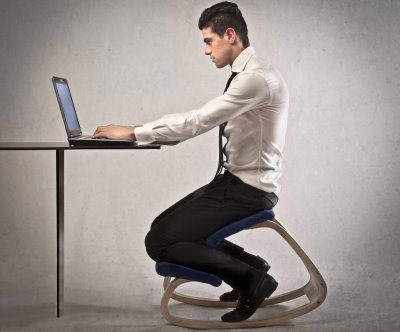 Siège assis-genoux : une chaise ergonomique pour soulager le corps
